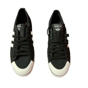 adidas Originals Nizza size 8